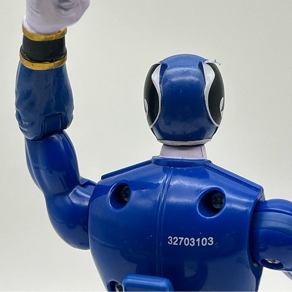 Mighty Morphin Power Rangers Megaforce Battle Blue 6" Figure 2012 Bandai Comp - Picture 9 of 12